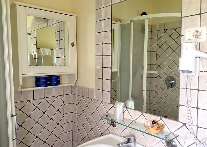 Anselmi Sauro 3* ポルトフェッラーイオ